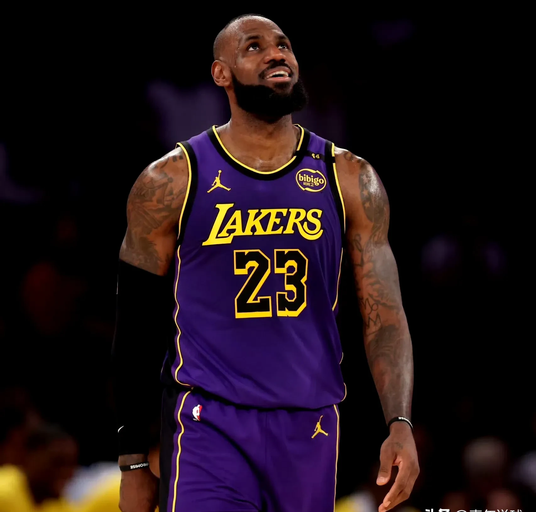 九游体育-詹姆斯关键节点赛况扑朔迷离，独行侠带队取胜！的简单介绍-九游体育